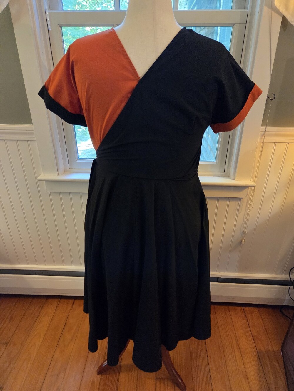 Lively Ghosts The Great Pumpkin Dress - Picture 10 of 12